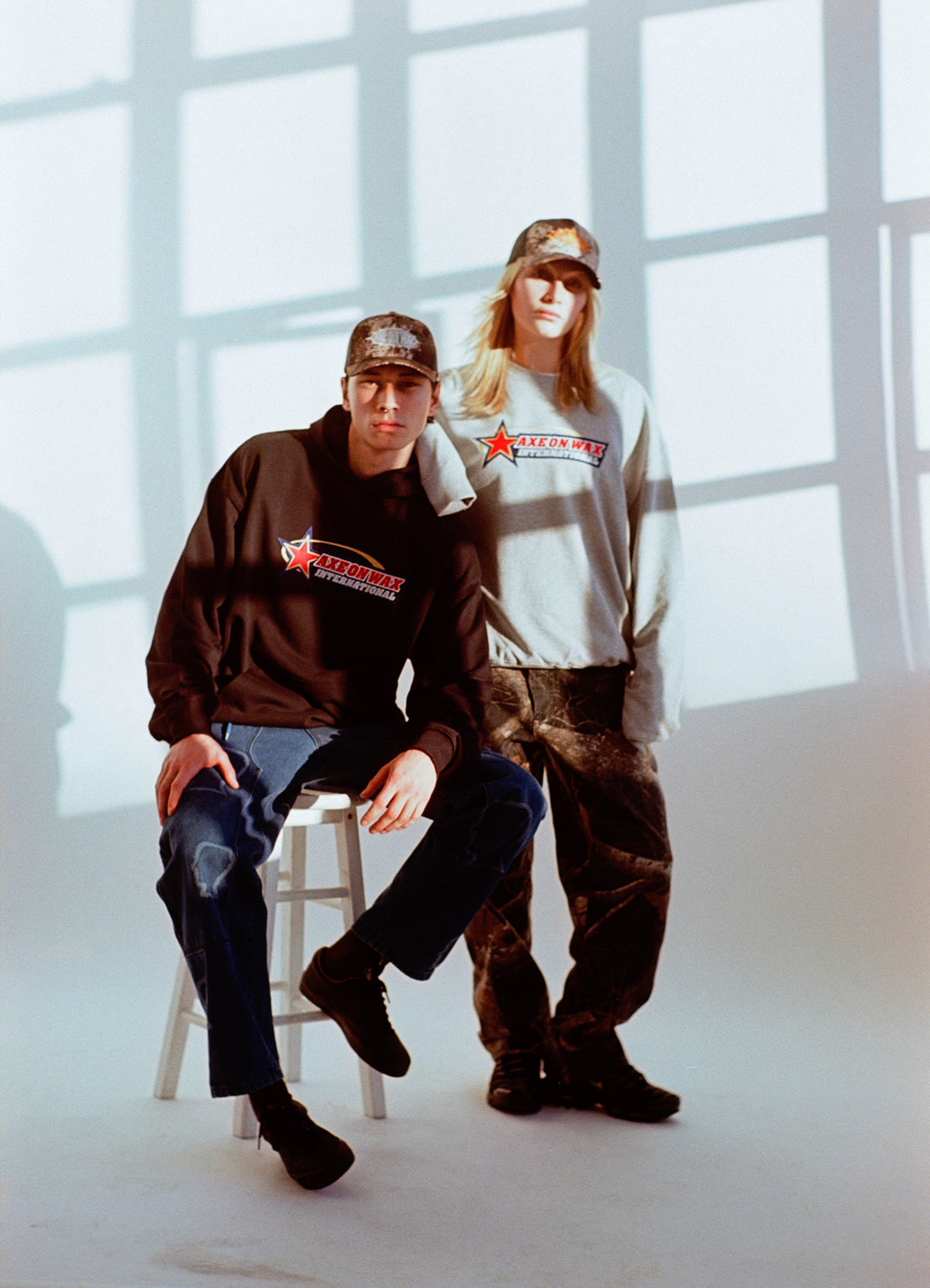 Star Embroidered Crewneck Sweatshirt - Heather Grey