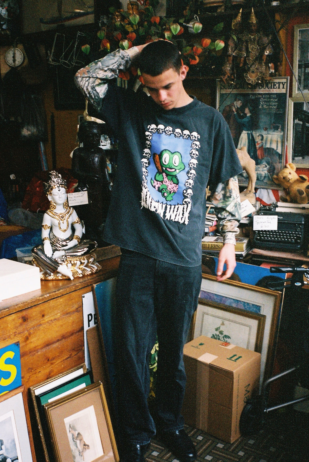 Caveaman Kev T-Shirt (2Fer Longsleeve)